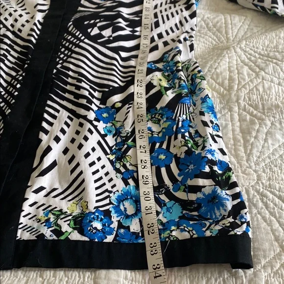 Floral and Geometric Patterned Cardigan - Picture 5 of 6